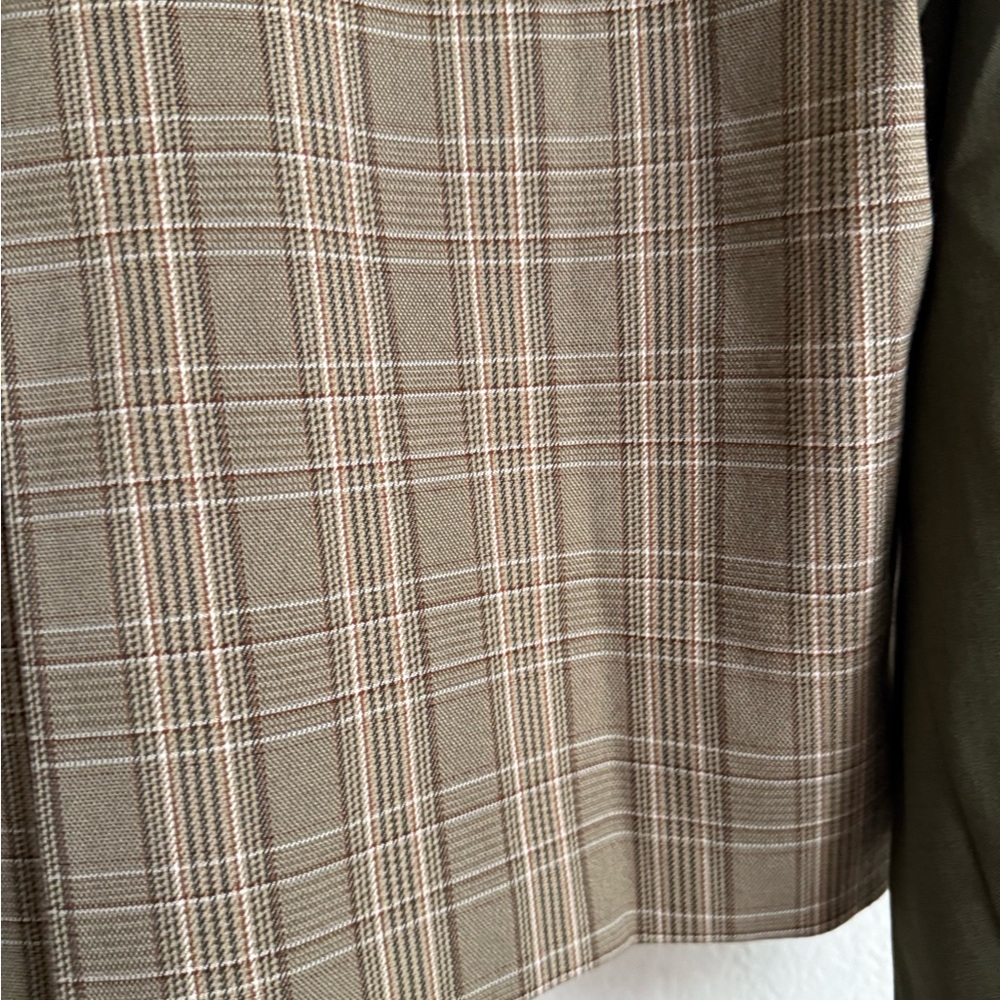 NWT Dolan Cropped Blazer with Plaid Accents - Picture 6 of 9